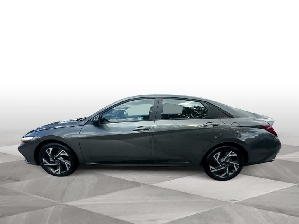 Thumbnail: 2025 Hyundai Elantra - 5