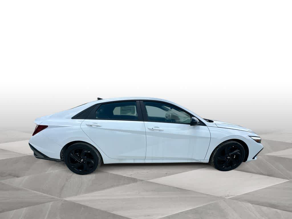 Thumbnail: 2026 Hyundai Elantra - 9