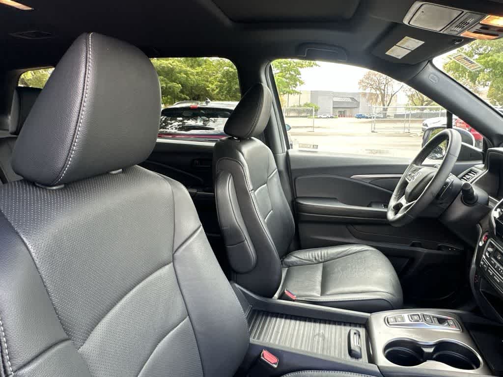 Thumbnail: 2023 Honda Passport - 27