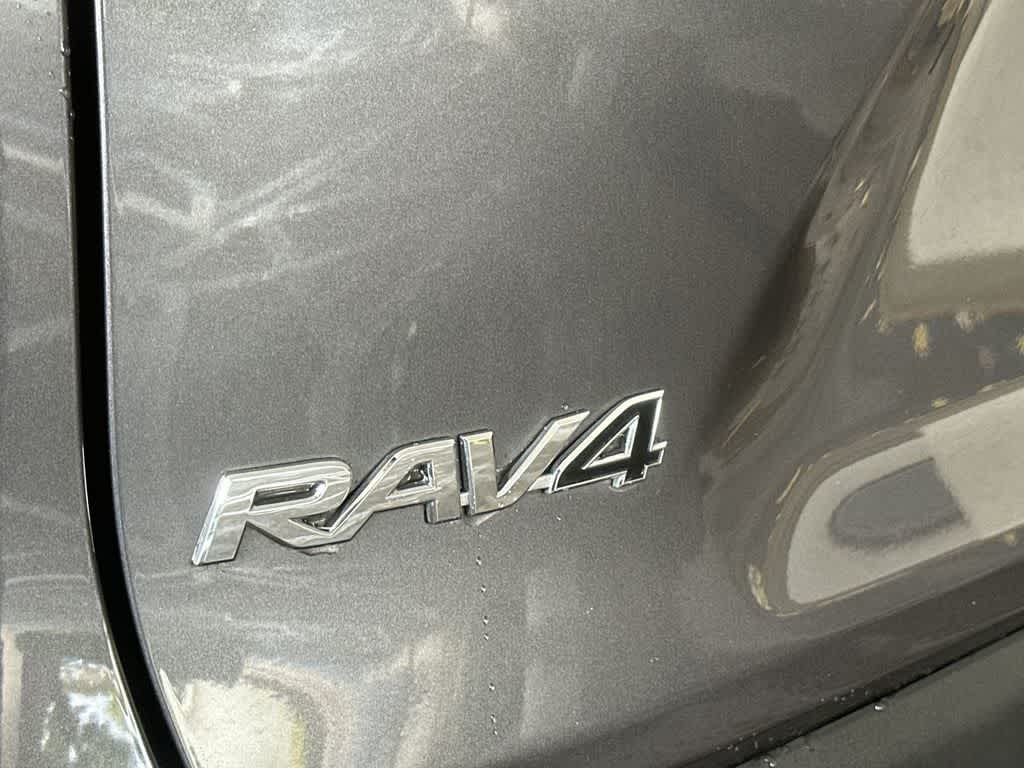 Thumbnail: 2023 Toyota RAV4 - 11