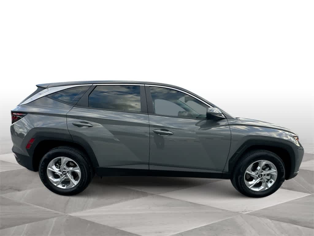 Thumbnail: 2024 Hyundai Tucson - 9