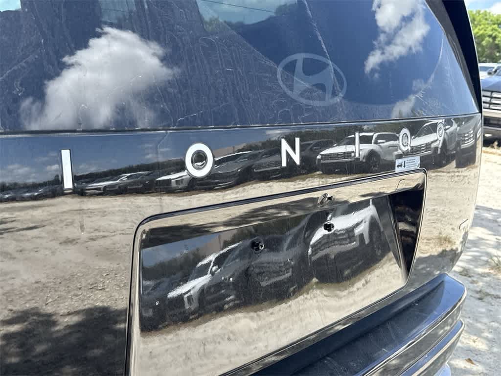 2026 Hyundai Ioniq SEL 12