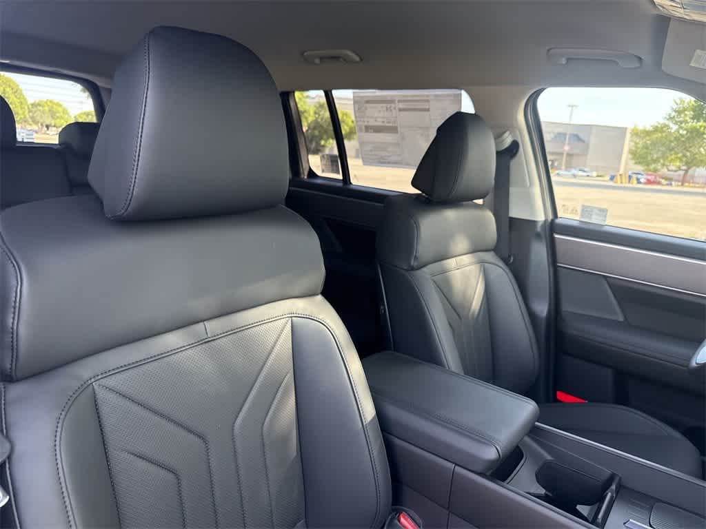 Thumbnail: 2026 Hyundai Santa Fe - 27