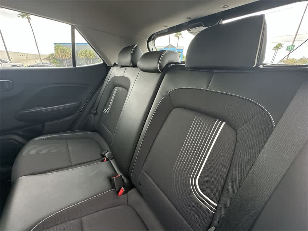 Thumbnail: 2023 Hyundai Venue - 22