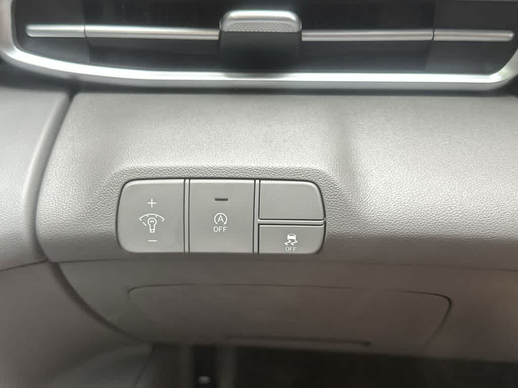 Thumbnail: 2026 Hyundai Elantra - 23