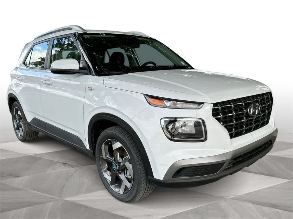 Thumbnail: 2025 Hyundai Venue - 2