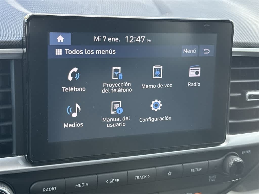 Thumbnail: 2023 Hyundai Venue - 18