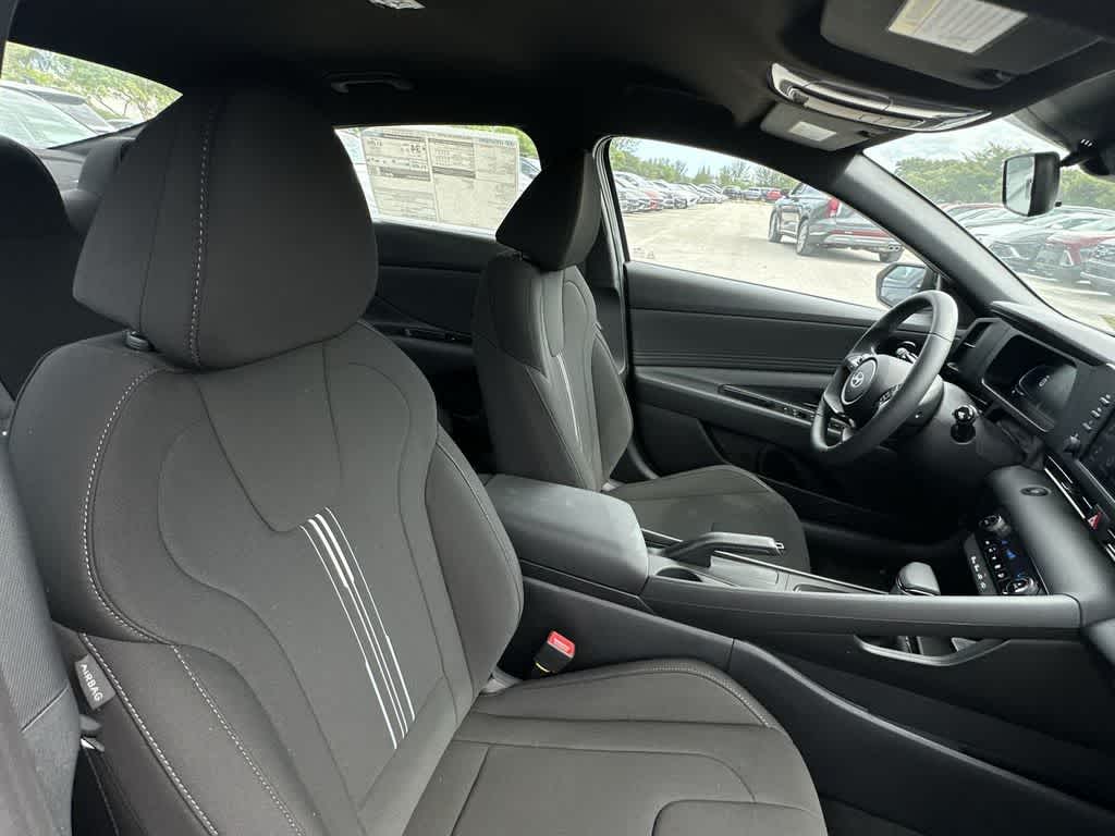 Thumbnail: 2026 Hyundai Elantra - 27
