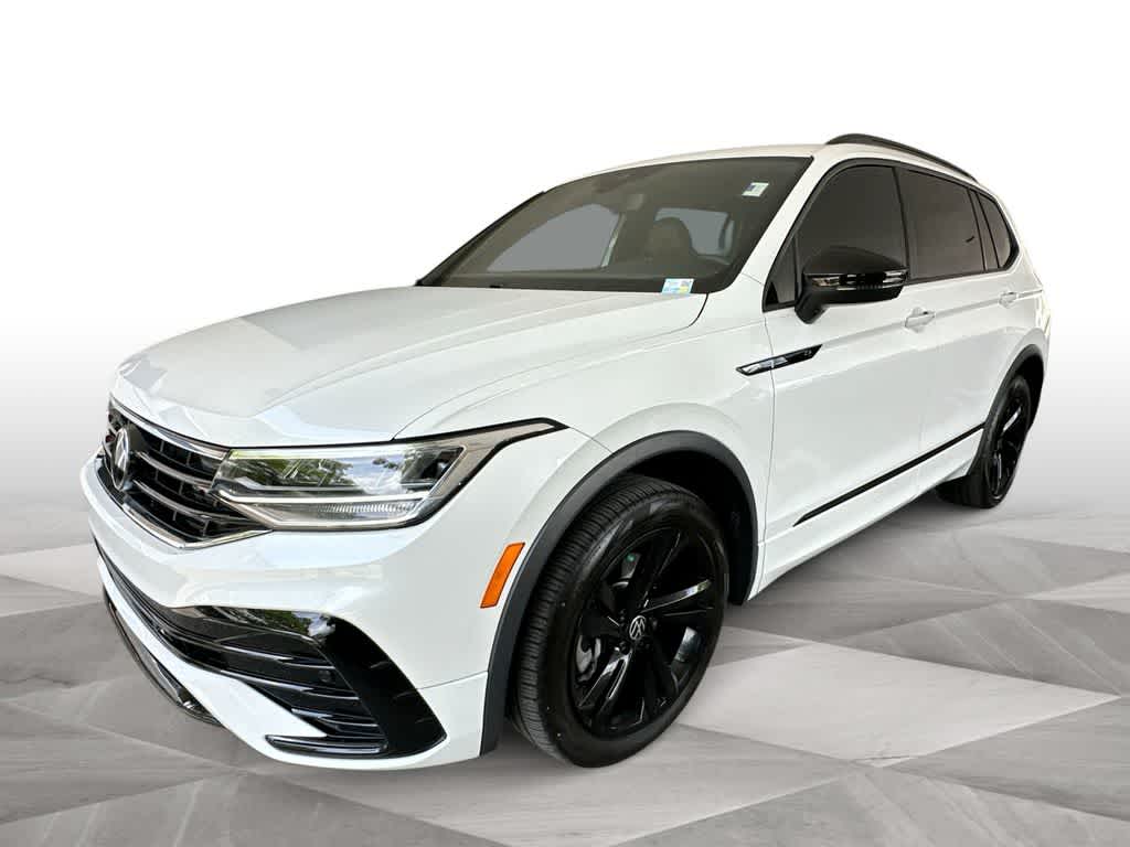 Thumbnail: 2024 Volkswagen Tiguan - 4