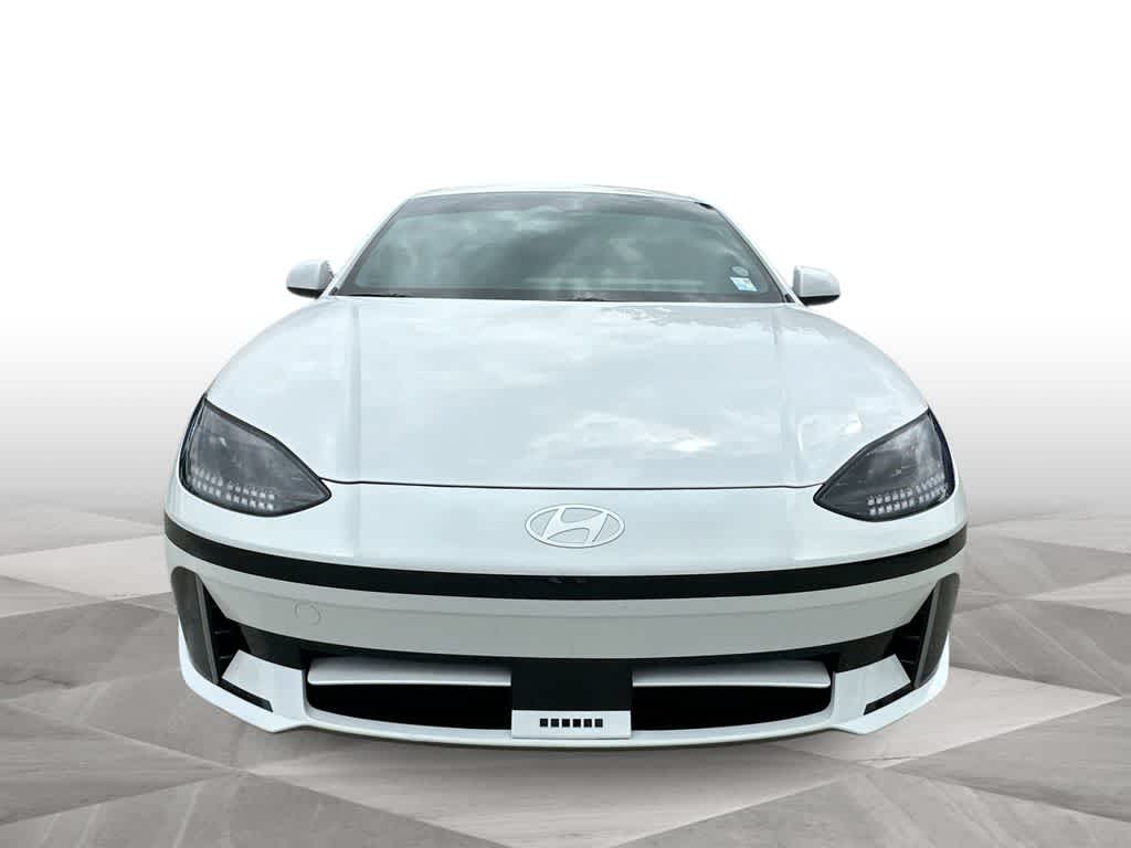 Thumbnail: 2023 Hyundai Ioniq 6 - 3