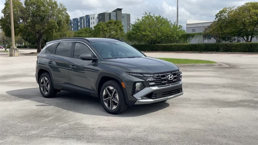 Thumbnail: 2025 Hyundai Tucson - 3