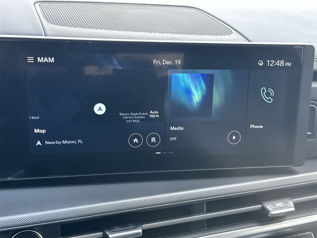 Thumbnail: 2025 Hyundai Santa Fe - 18