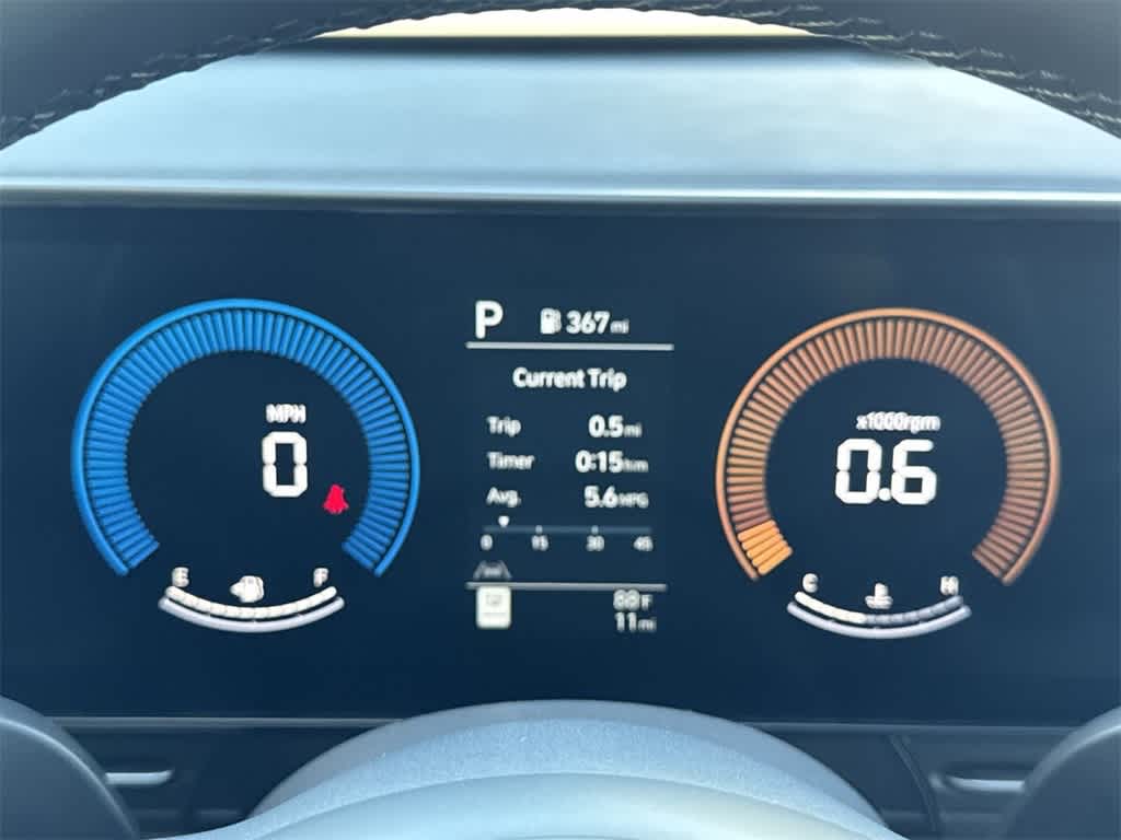 2025 Hyundai Kona SEL 16
