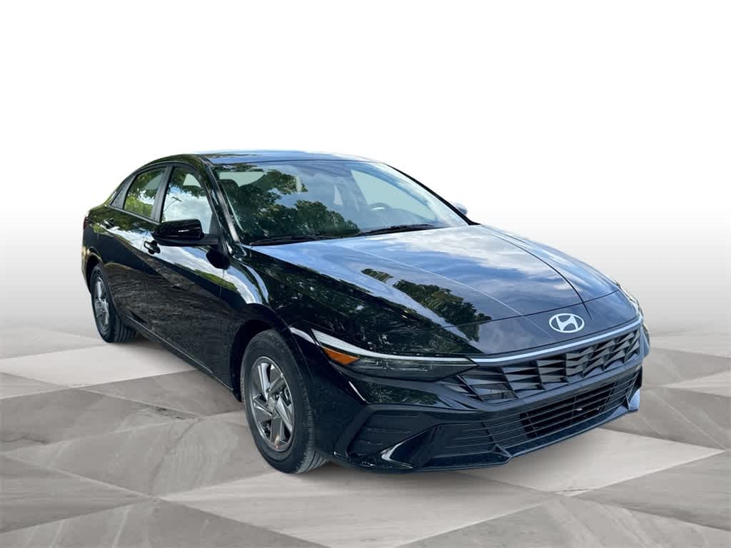 Thumbnail: 2025 Hyundai Elantra - 2