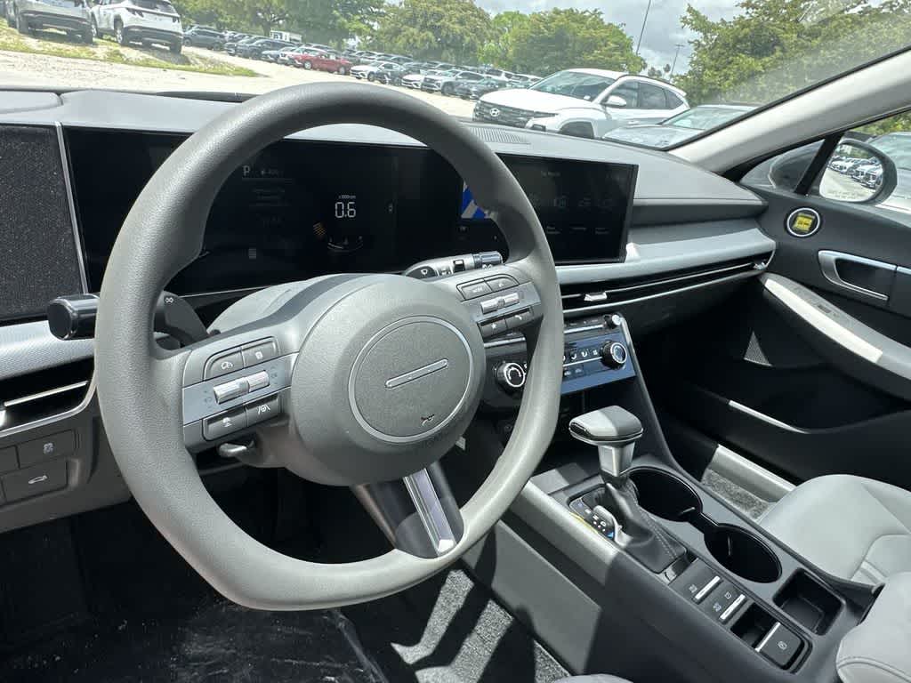 Thumbnail: 2026 Hyundai Sonata - 17