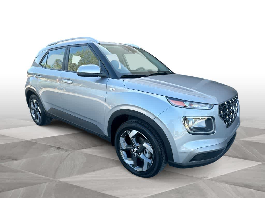 Thumbnail: 2025 Hyundai Venue - 2