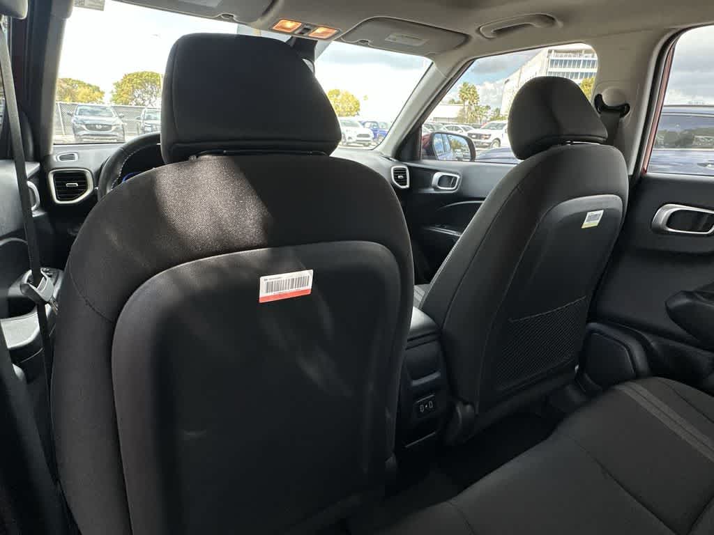 Thumbnail: 2024 Hyundai Venue - 23