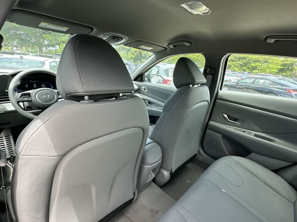 Thumbnail: 2026 Hyundai Elantra - 14