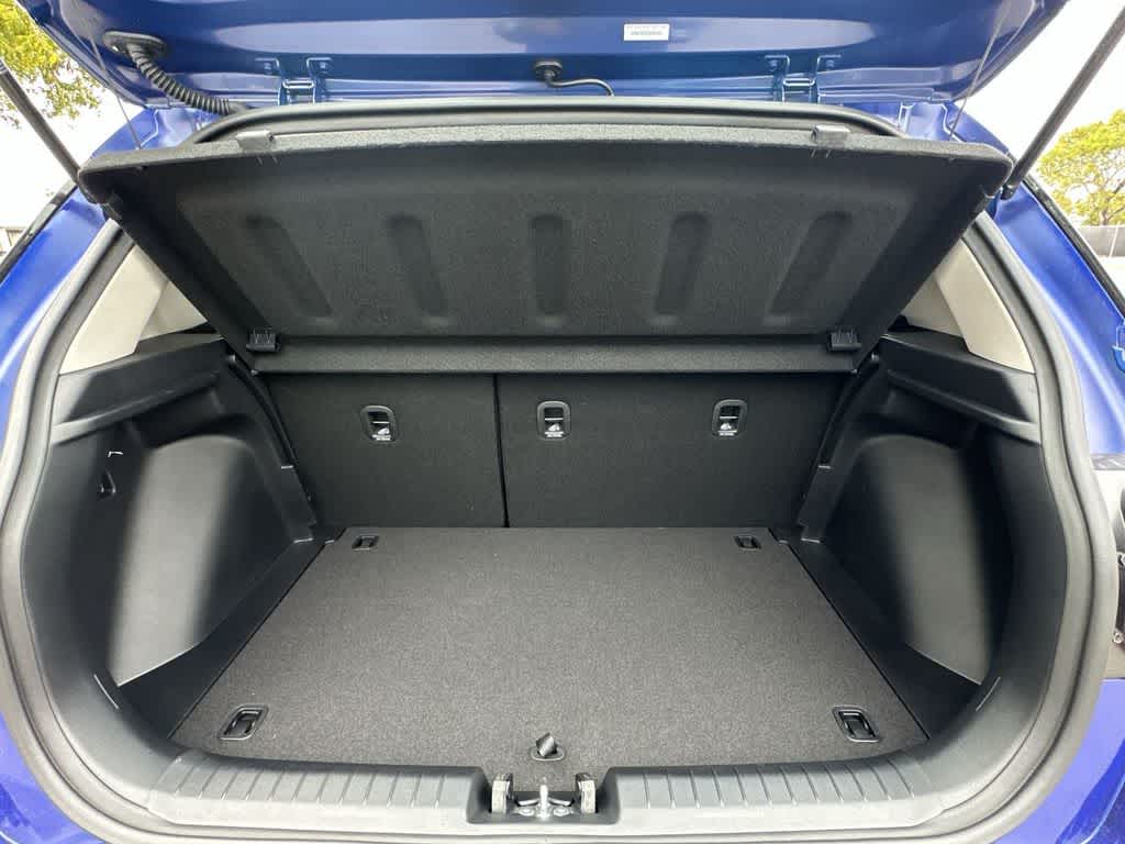 Thumbnail: 2025 Hyundai Venue - 25