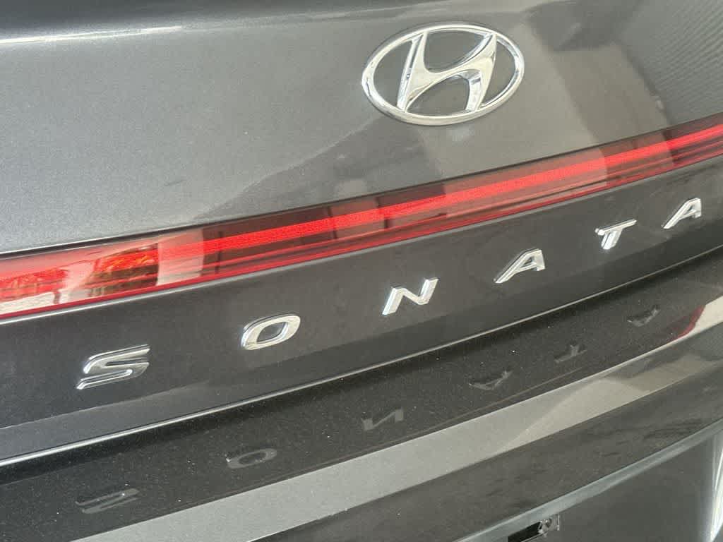 Thumbnail: 2021 Hyundai Sonata - 11