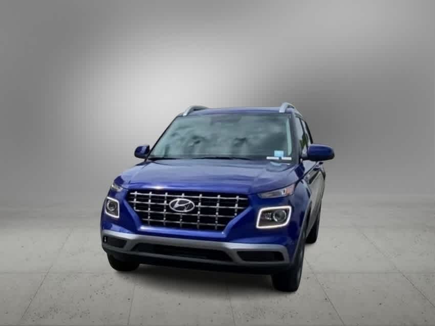 Thumbnail: 2024 Hyundai Venue - 5