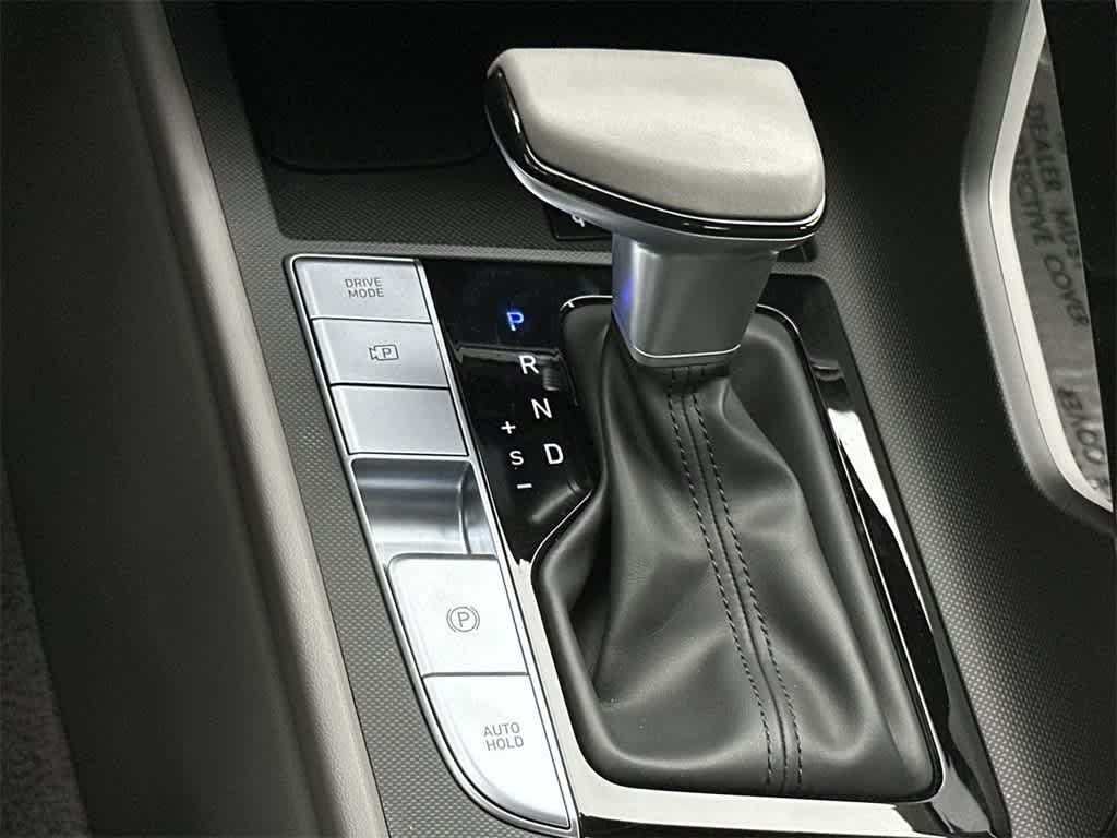 Thumbnail: 2025 Hyundai Elantra - 21