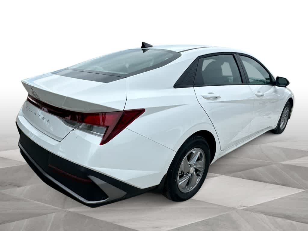 Thumbnail: 2026 Hyundai Elantra - 8