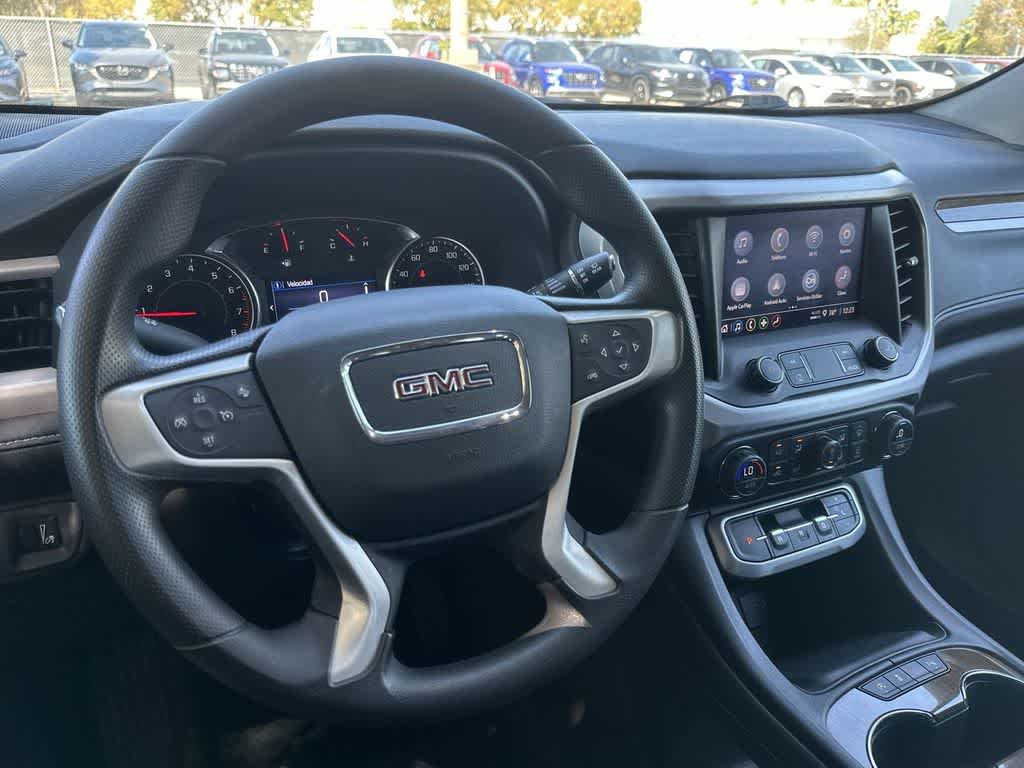 Thumbnail: 2023 GMC Acadia - 13