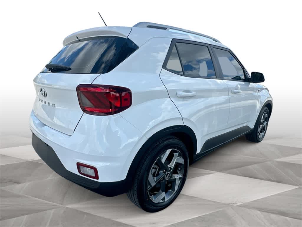 Thumbnail: 2023 Hyundai Venue - 8