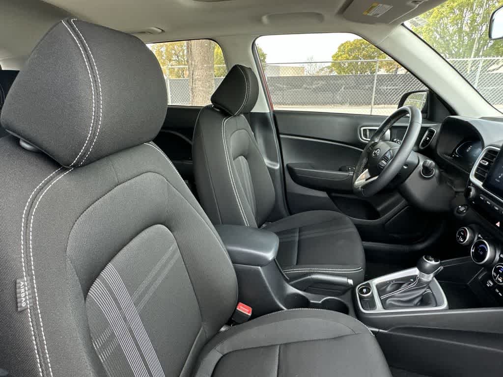 Thumbnail: 2024 Hyundai Venue - 27