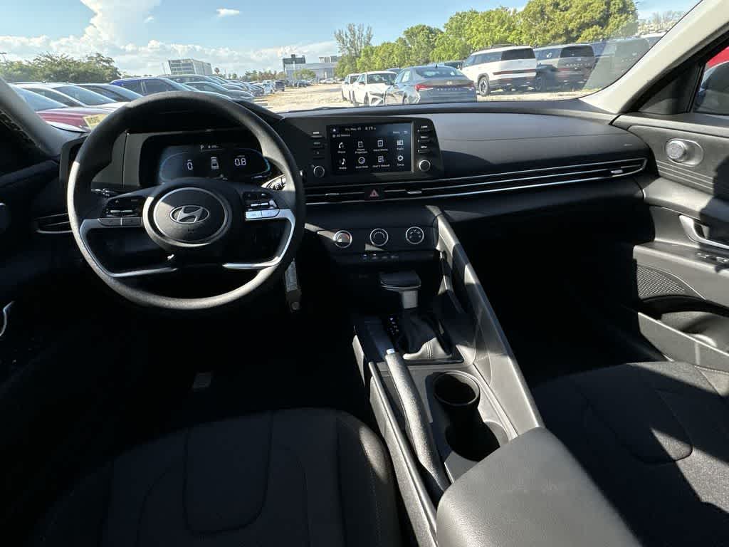 Thumbnail: 2026 Hyundai Elantra - 25