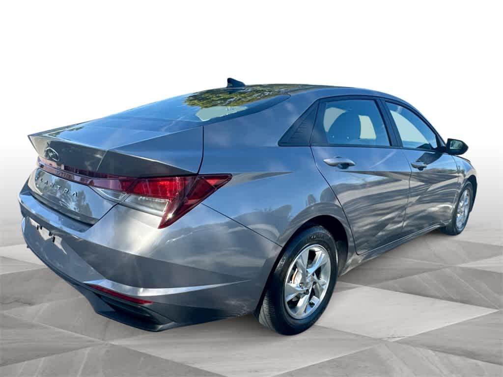 Thumbnail: 2023 Hyundai Elantra - 8