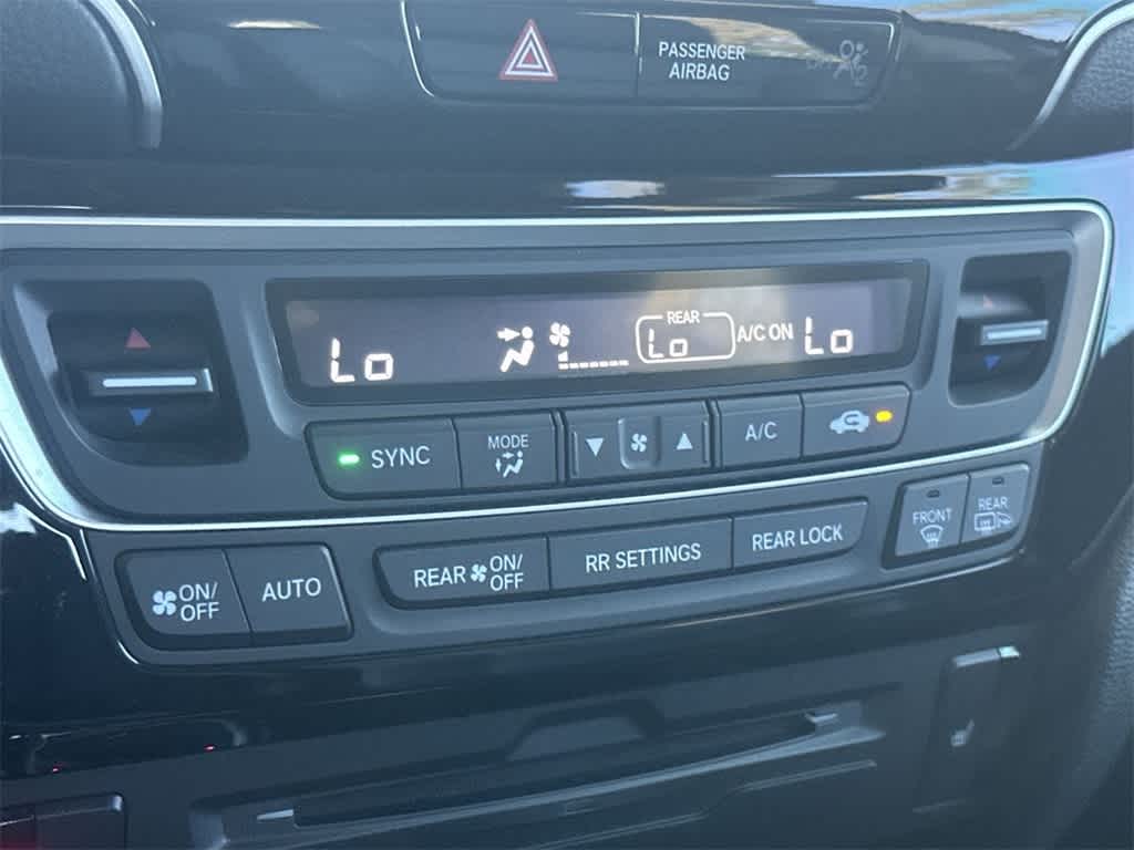 Thumbnail: 2022 Honda Pilot - 20