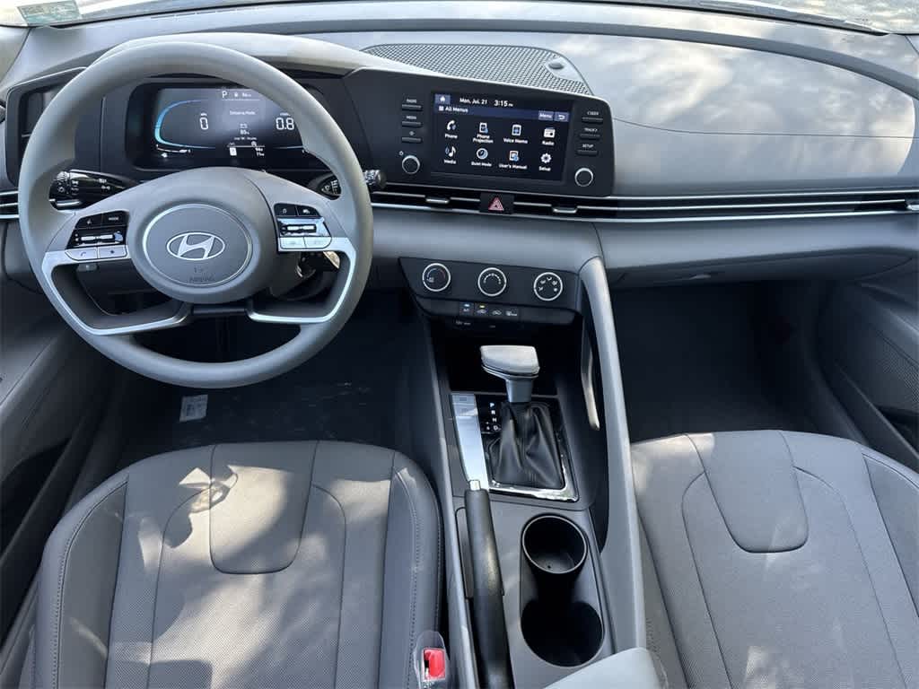 Thumbnail: 2025 Hyundai Elantra - 24