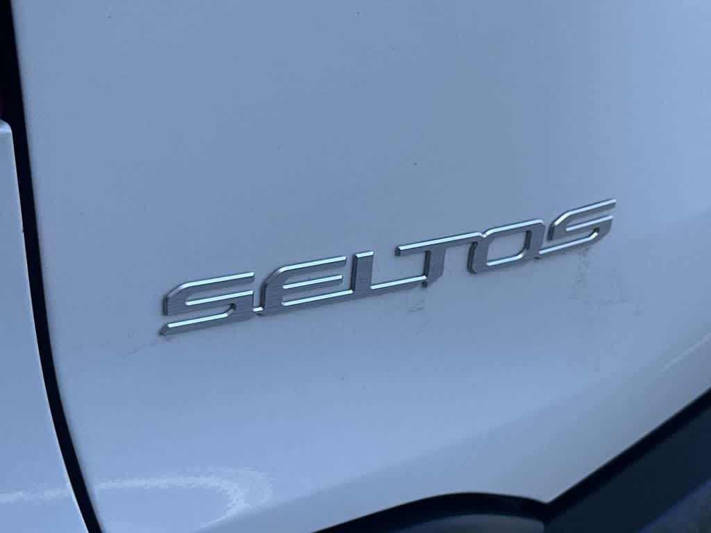 Thumbnail: 2024 Kia Seltos - 10