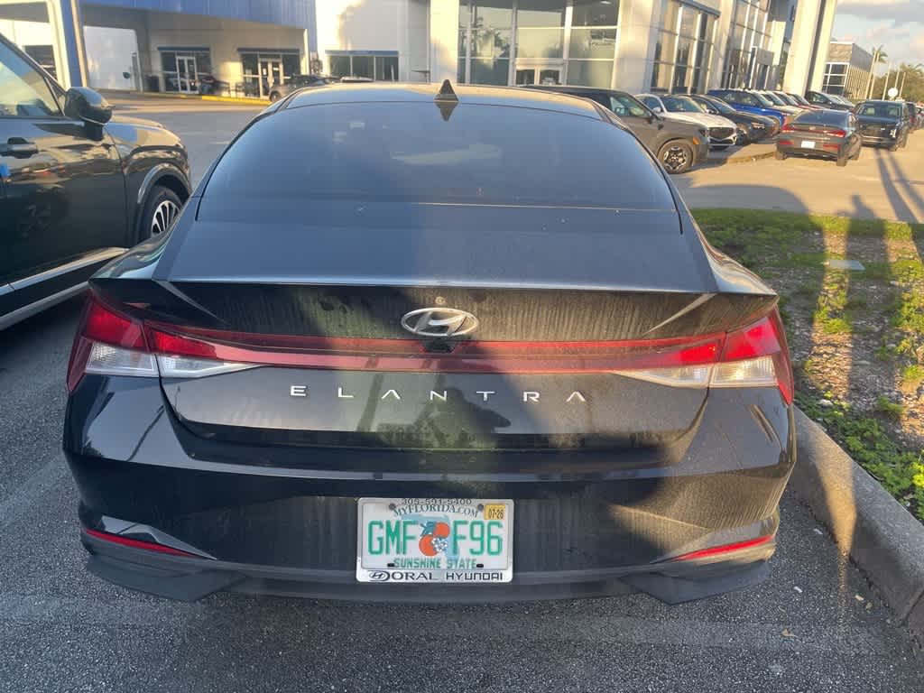 Thumbnail: 2023 Hyundai Elantra - 5