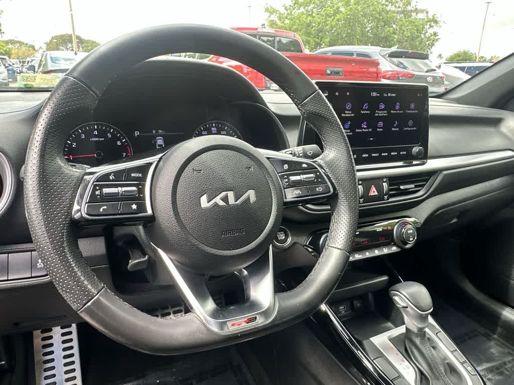 Thumbnail: 2023 Kia Forte - 13