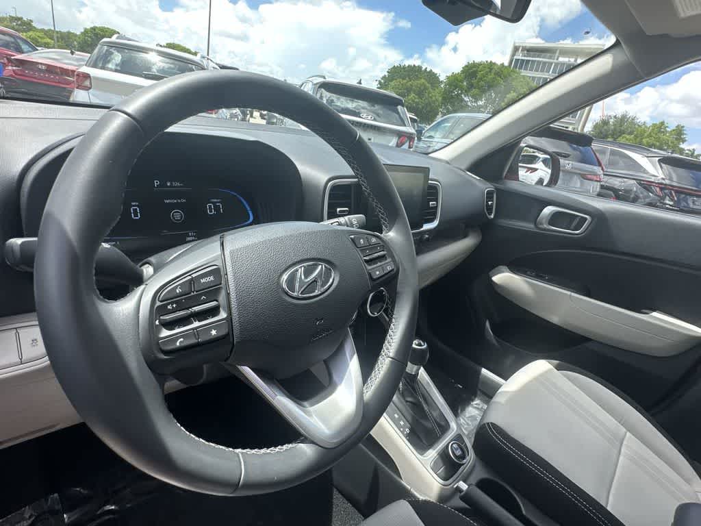 Thumbnail: 2025 Hyundai Venue - 19
