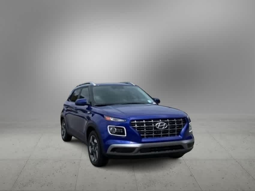 Thumbnail: 2024 Hyundai Venue - 4