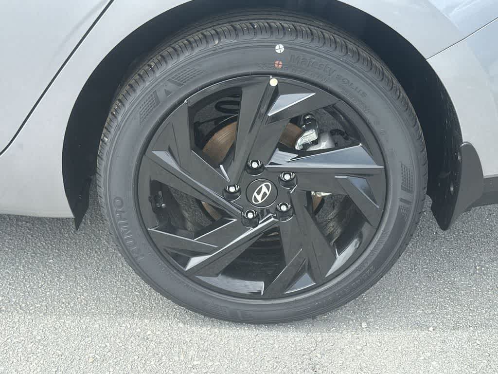 Thumbnail: 2026 Hyundai Elantra - 10