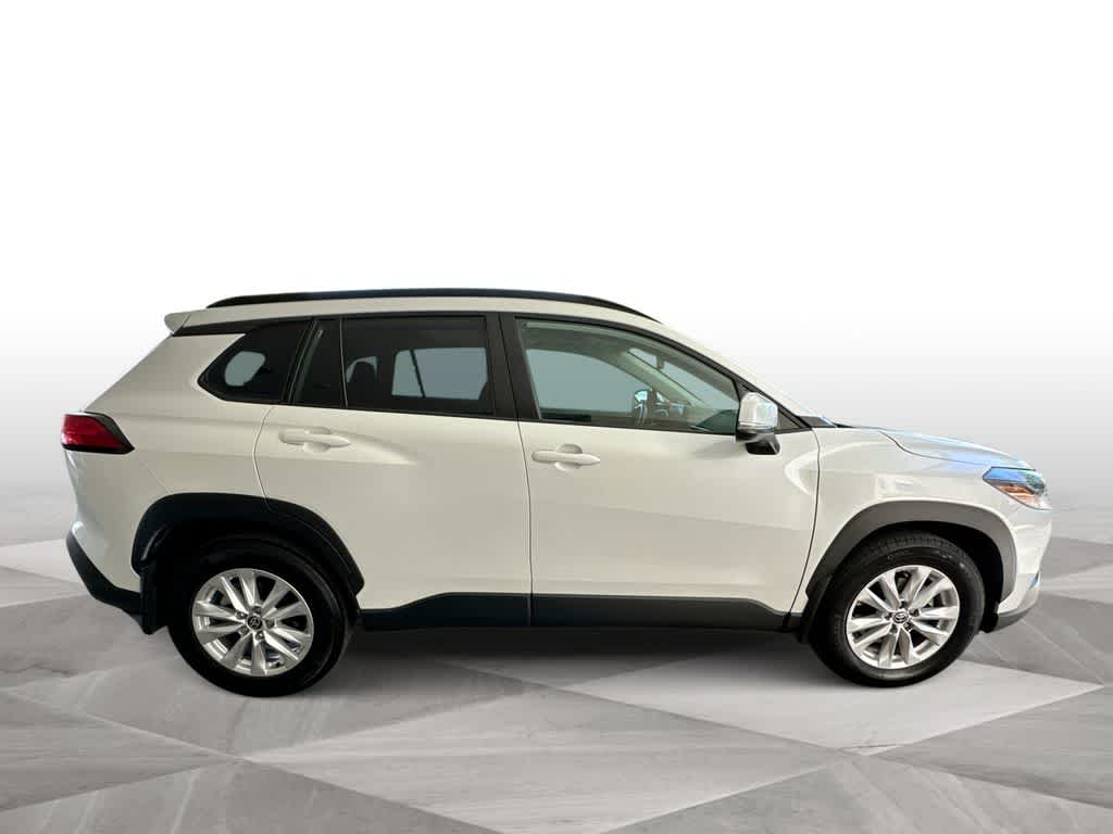 Thumbnail: 2024 Toyota Corolla Cross - 9
