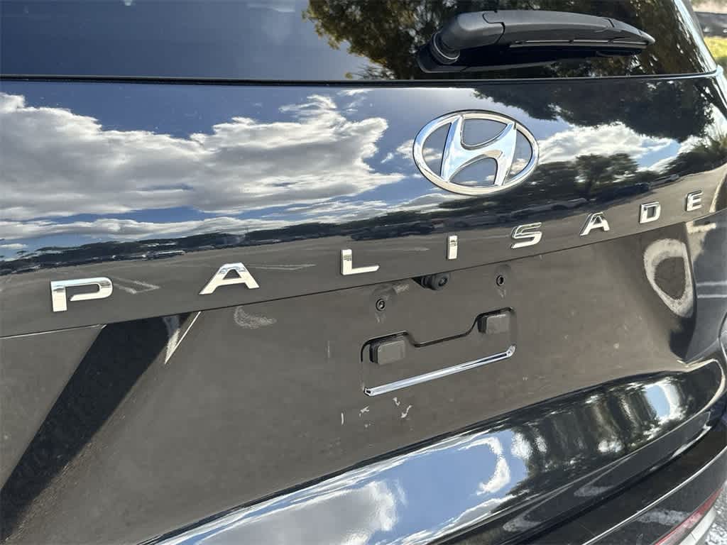 Thumbnail: 2023 Hyundai Palisade - 10
