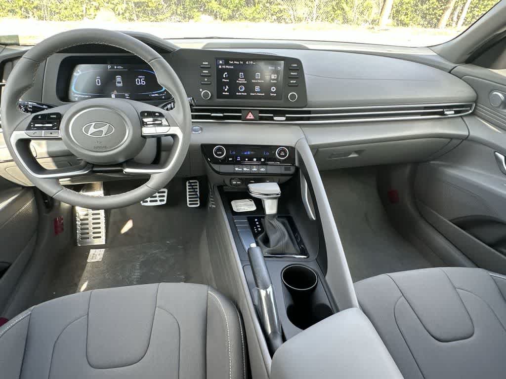 Thumbnail: 2026 Hyundai Elantra - 15