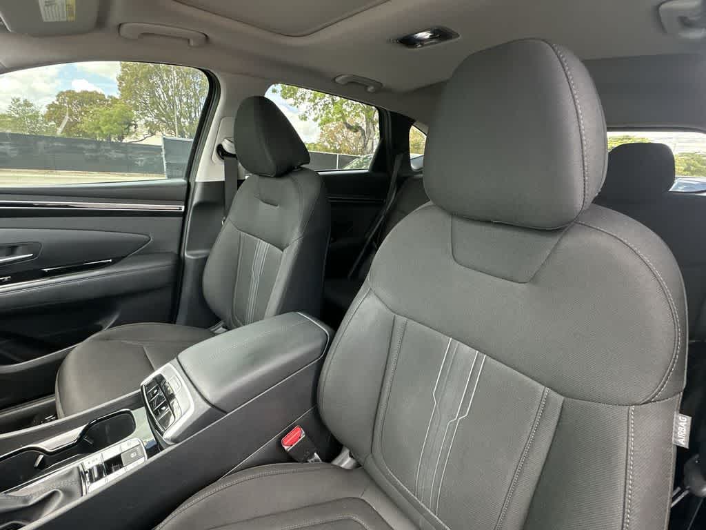 Thumbnail: 2022 Hyundai Tucson - 14