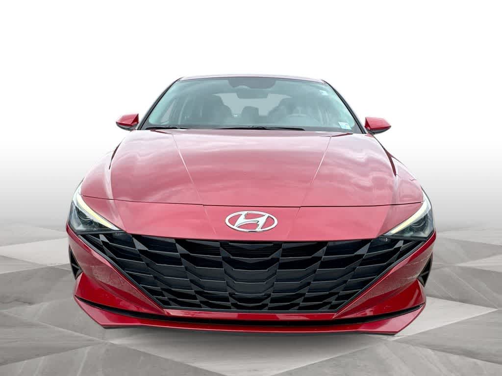 Thumbnail: 2023 Hyundai Elantra - 3