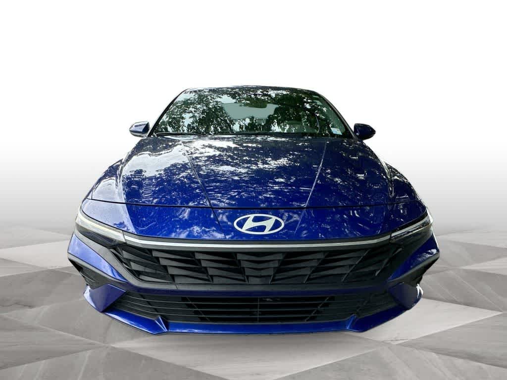 Thumbnail: 2024 Hyundai Elantra - 3