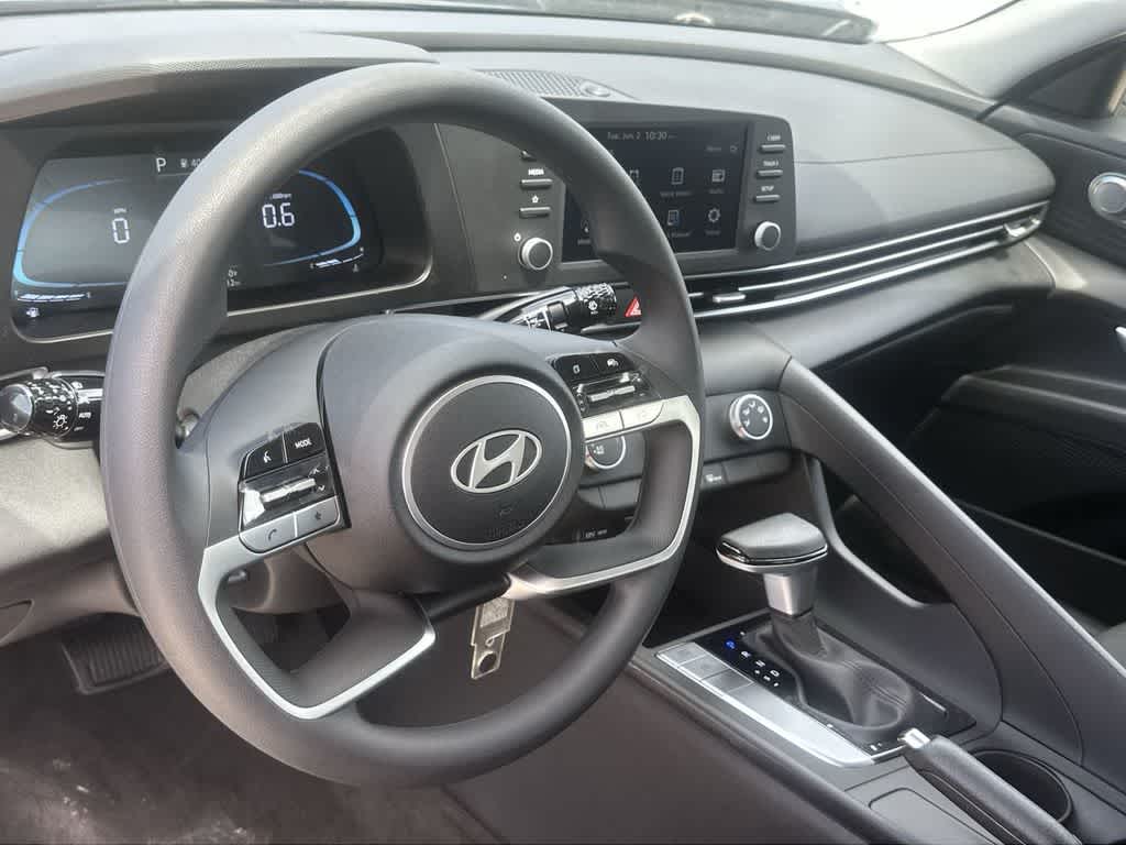 Thumbnail: 2026 Hyundai Elantra - 17