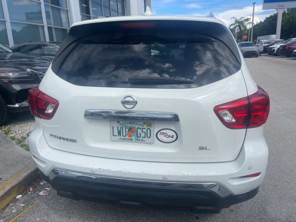 Thumbnail: 2019 Nissan Pathfinder - 5