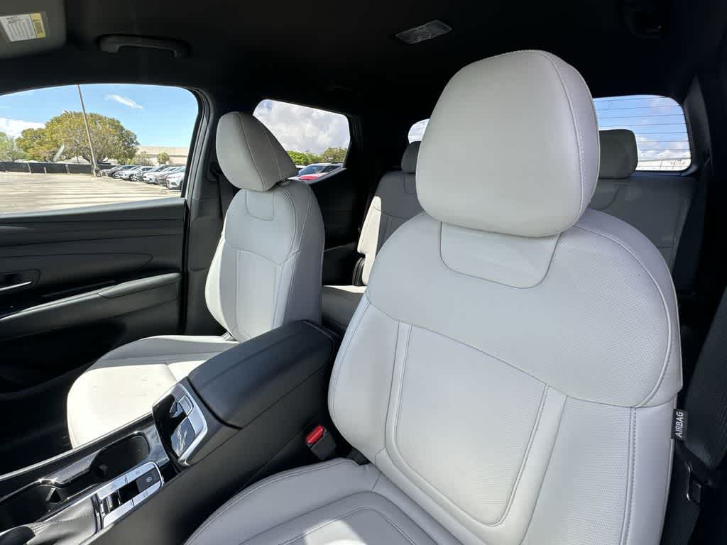 Thumbnail: 2026 Hyundai Santa Cruz - 14