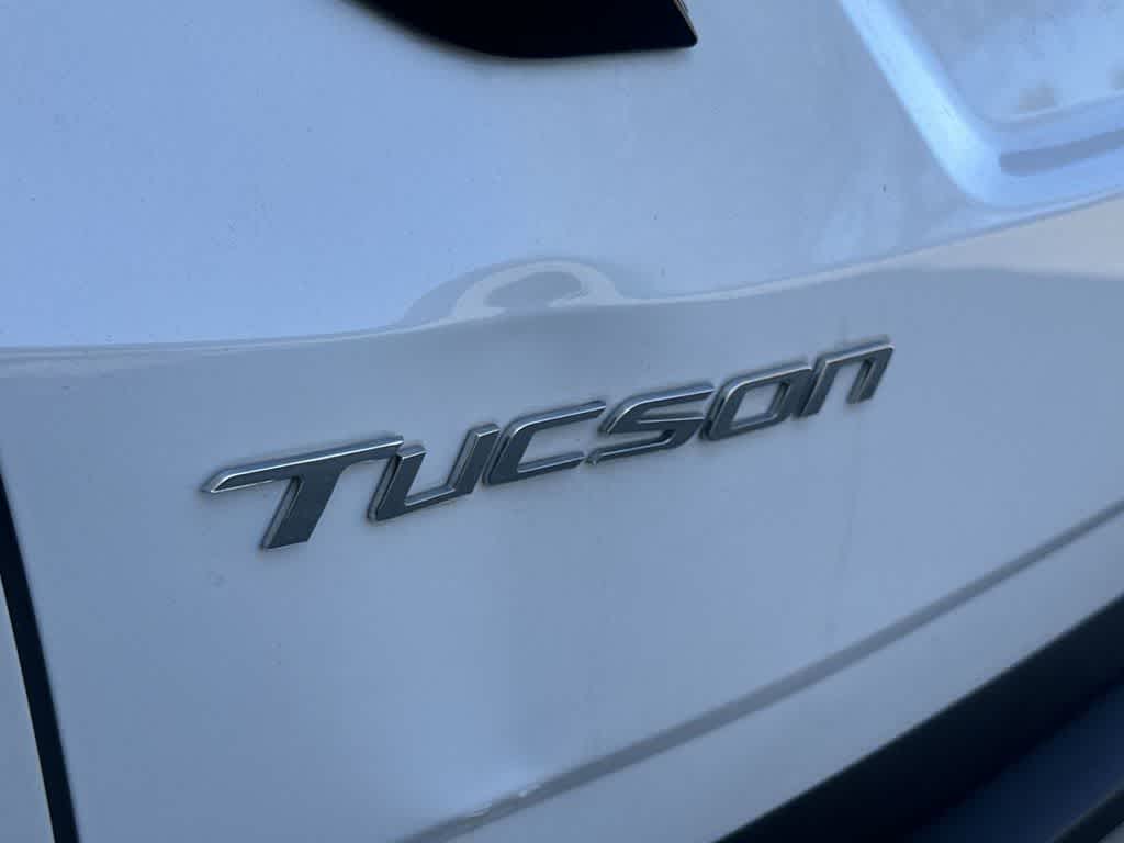 Thumbnail: 2023 Hyundai Tucson - 10